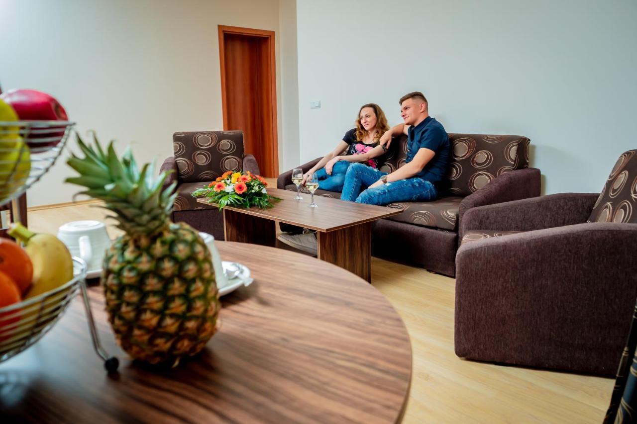 Apart Hotel Sirona Bansko Exterior photo